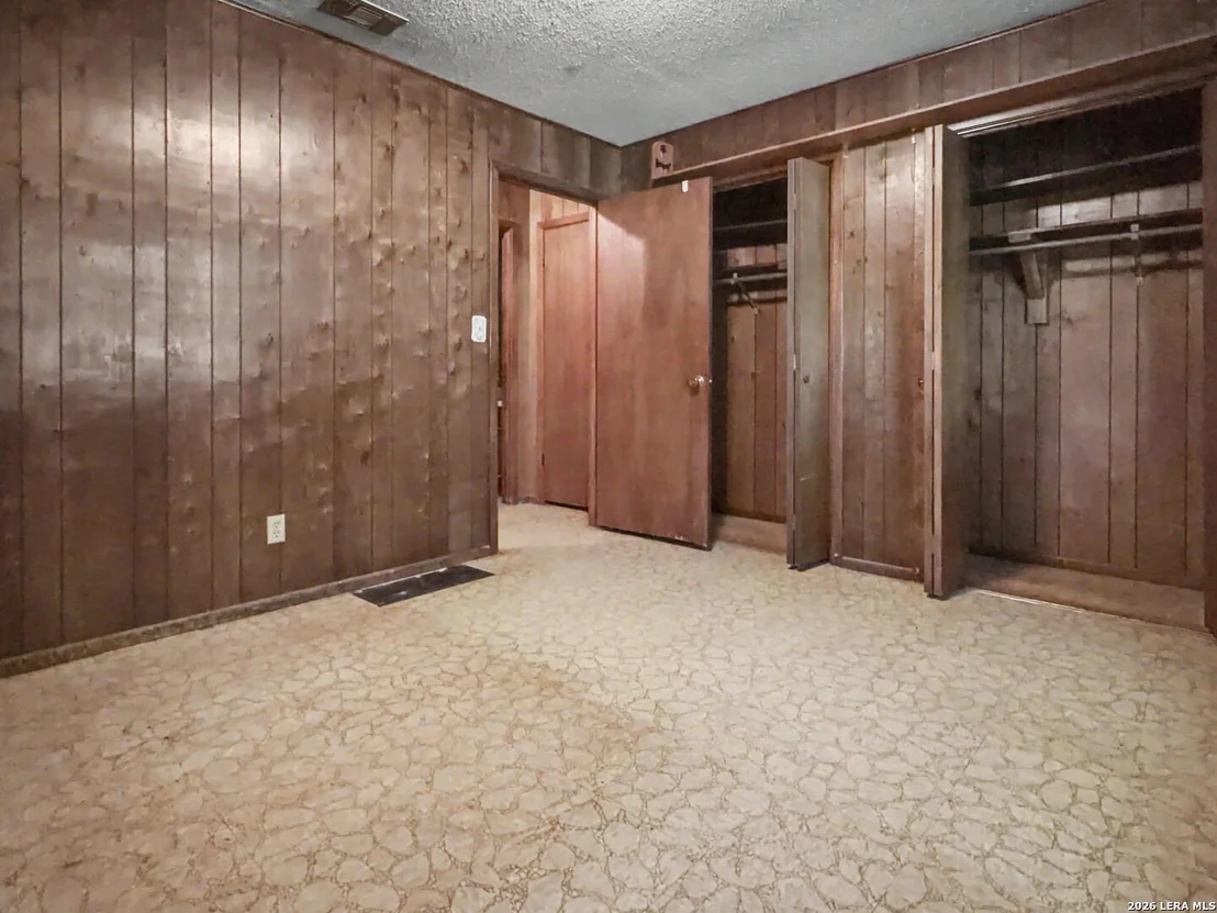 Photo of 517 E Daniel