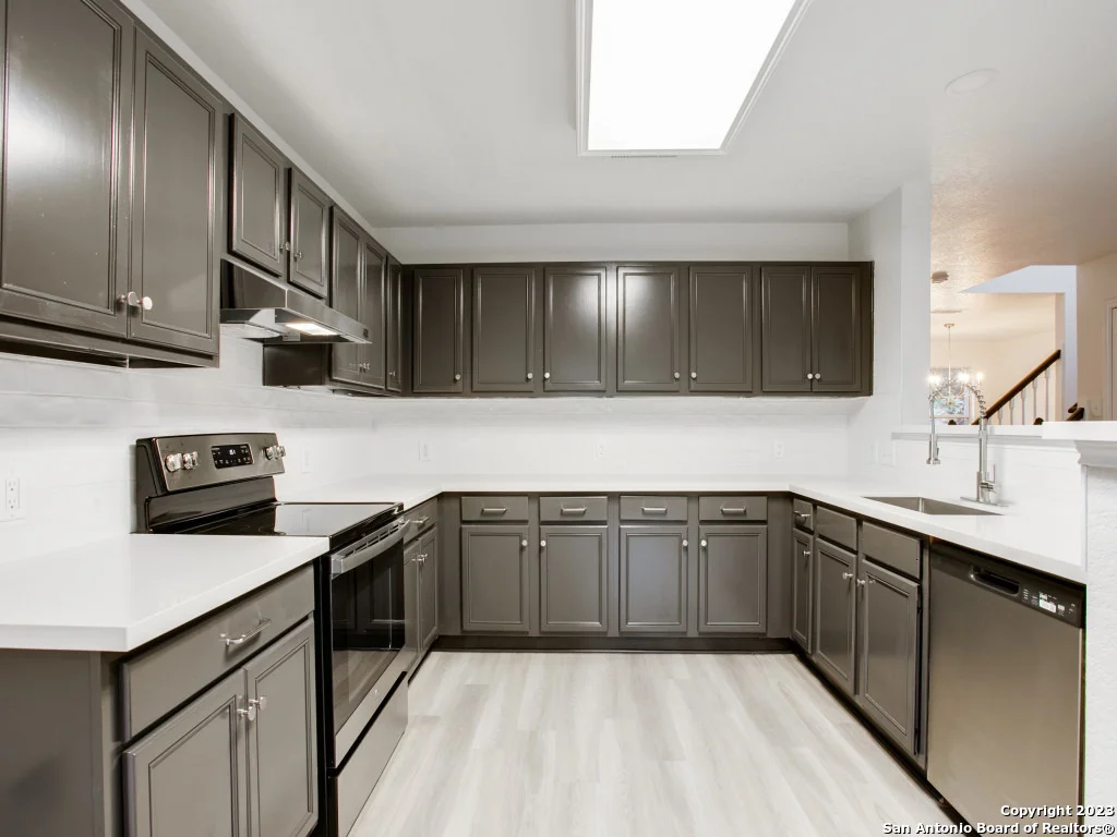 Photo of 4718 Birch Grove