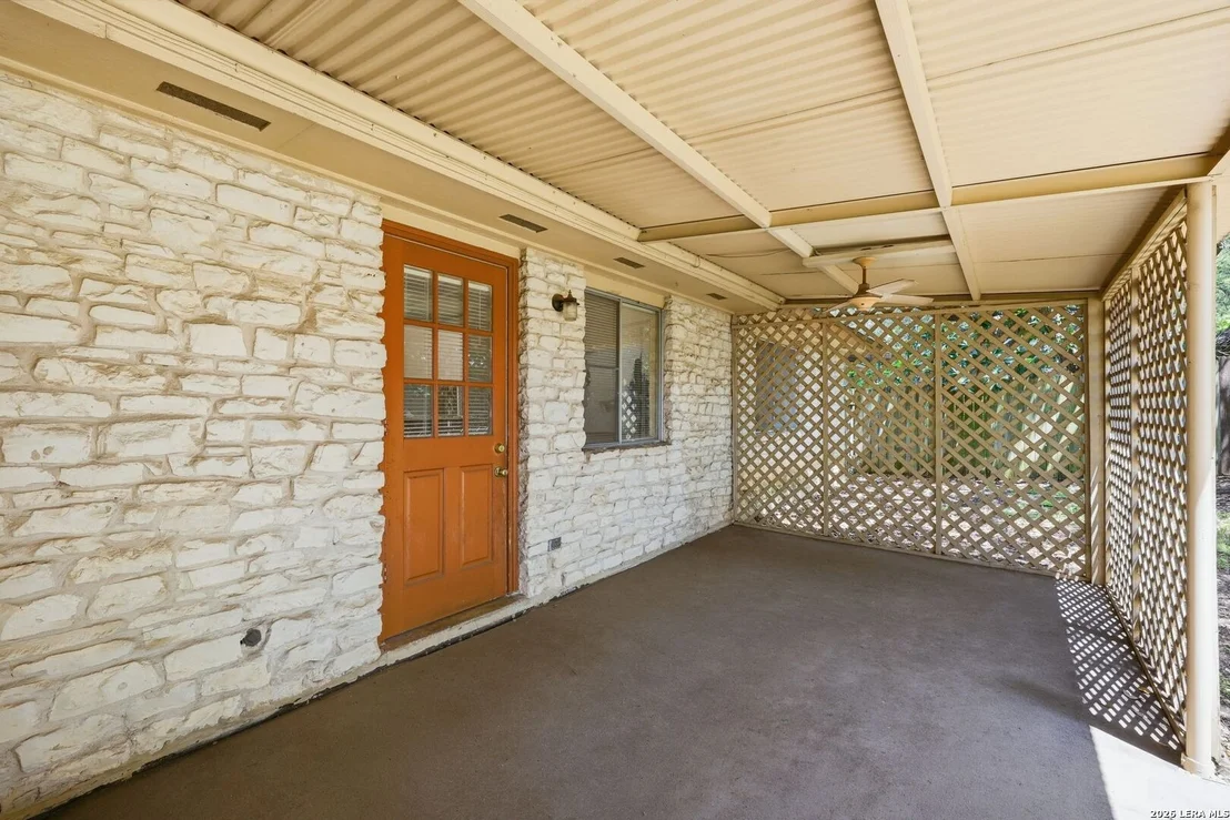 Photo of 6018 FOREST SHADOW ST