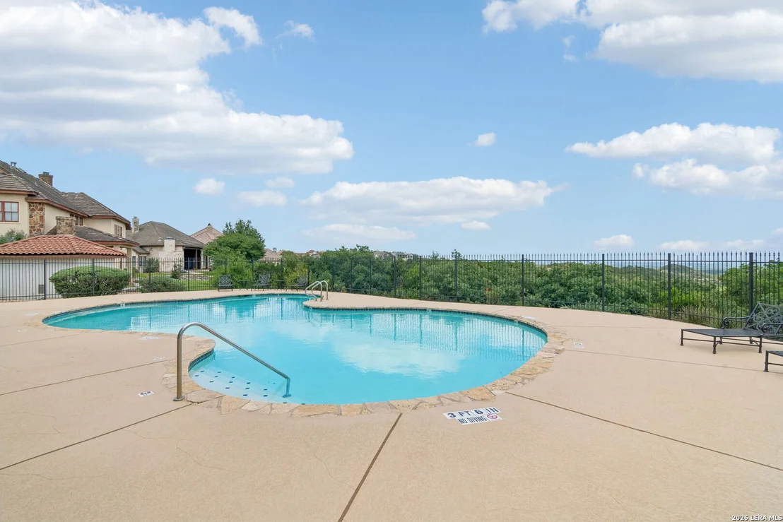 Photo of 428 Paradise Point
