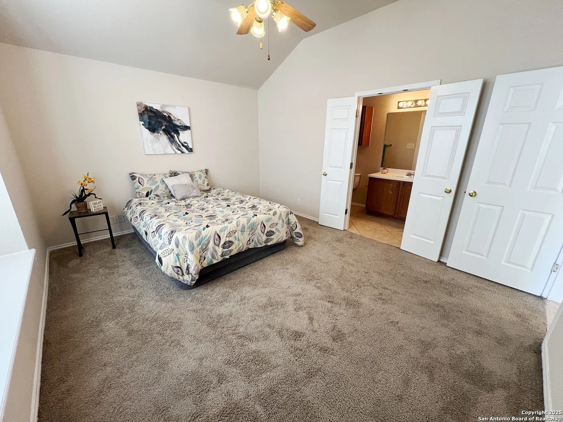 Photo of 7130 Heathers Place