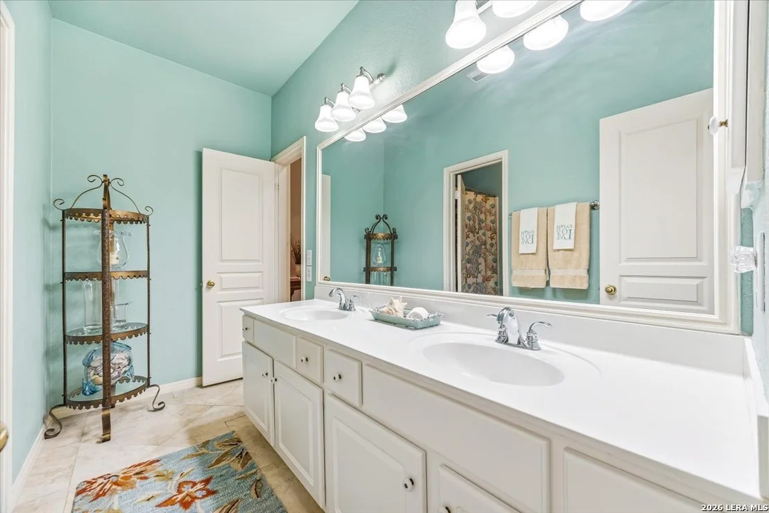 Photo of 17202 Blanco Oaks