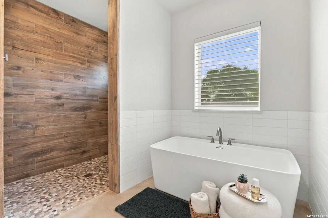 Photo of 31131 WINDMILL LN
