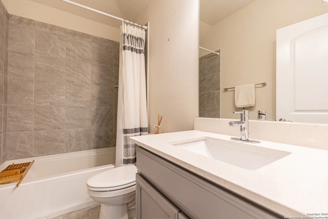 Photo of 7421 Cimarron Lake