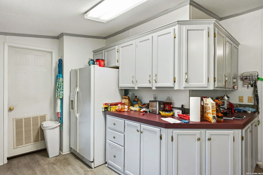 Photo of 216 OAK GRV