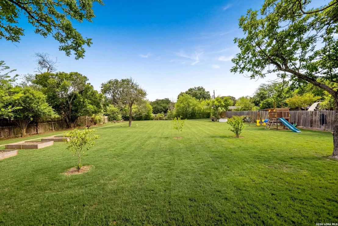 Photo of 14307 Oak Shadows Dr