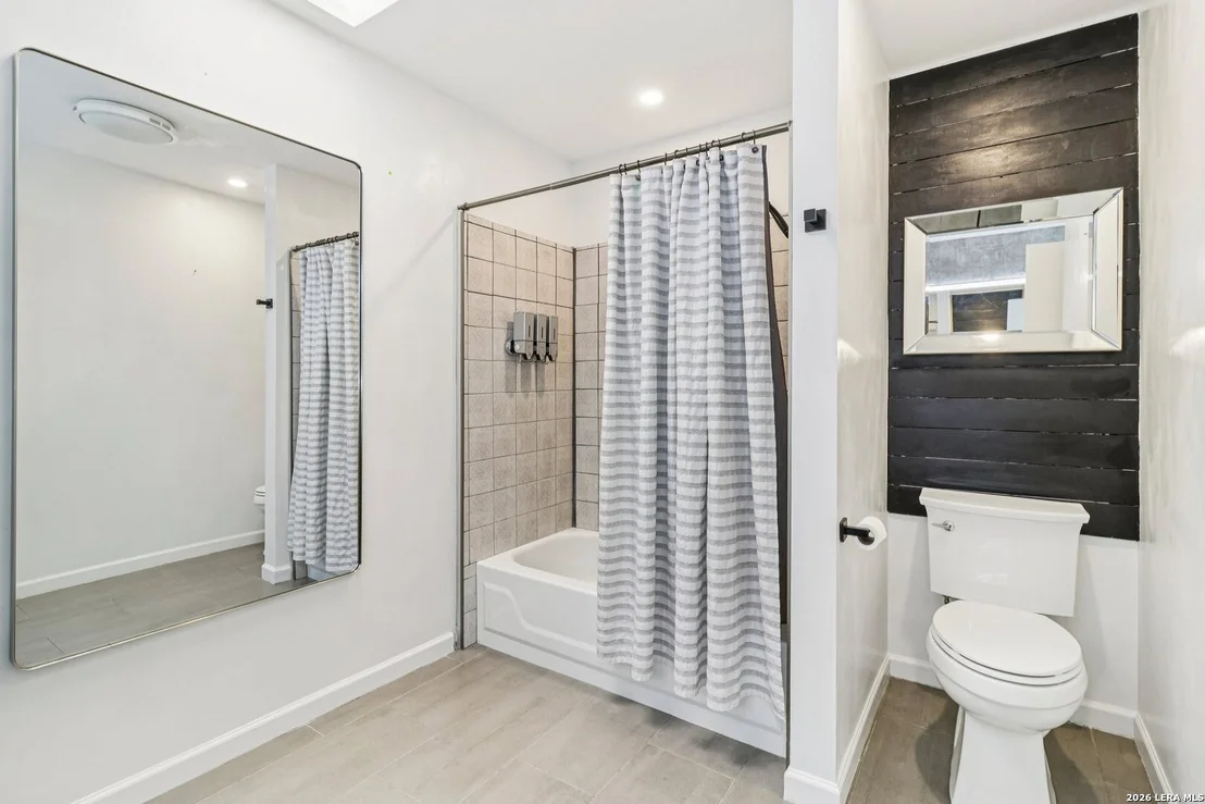 Photo of 15115 Oak Briar