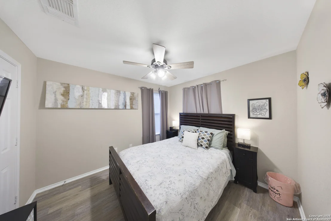 Photo of 302 Pleasanton Heights