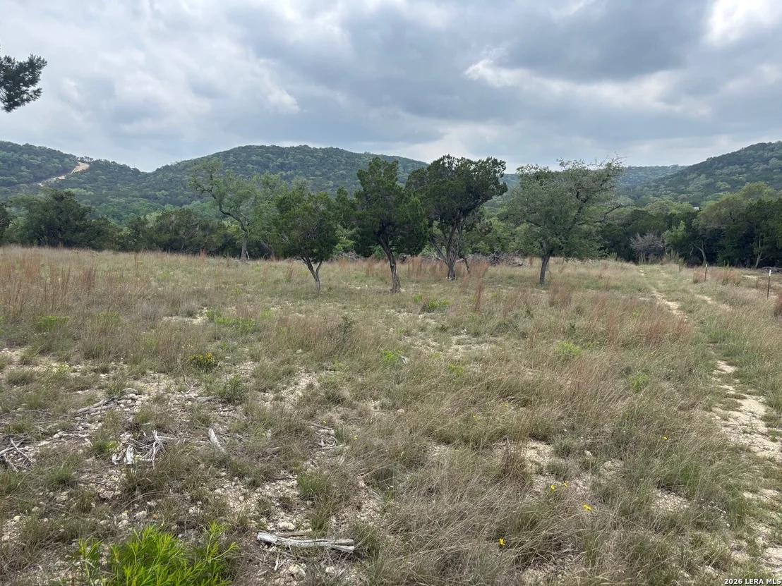 Photo of 595 CANYON FRST
