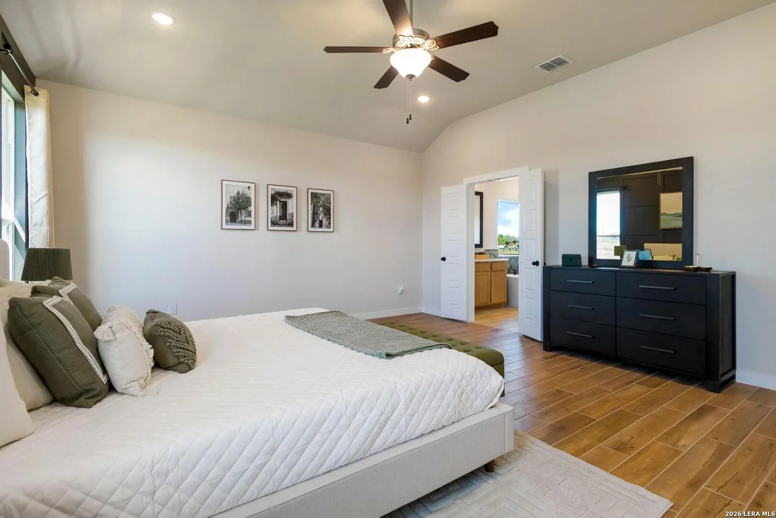 Photo of 21140 Prairie Rose