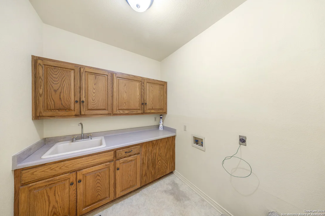Photo of 3100 ROLLING OAKS DR