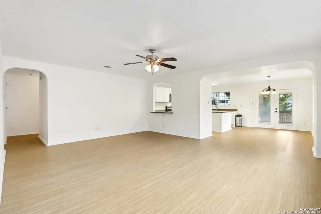 Photo of 11212 Denae