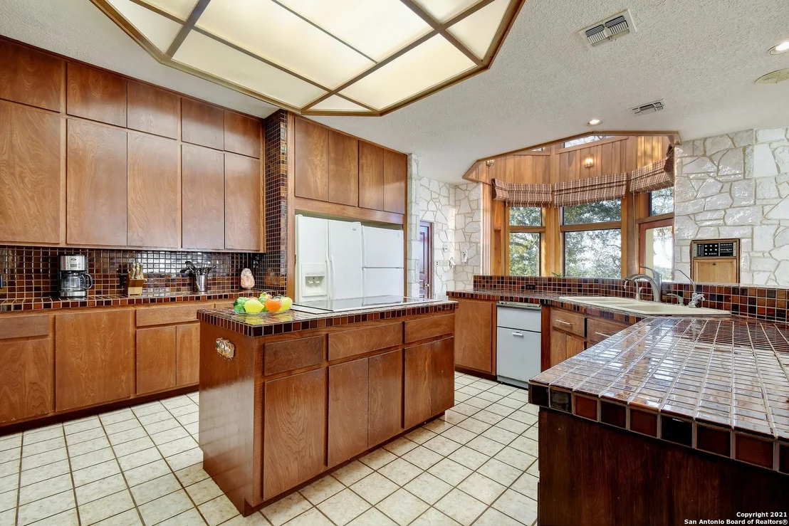 Photo of 17050 Sunridge Pt
