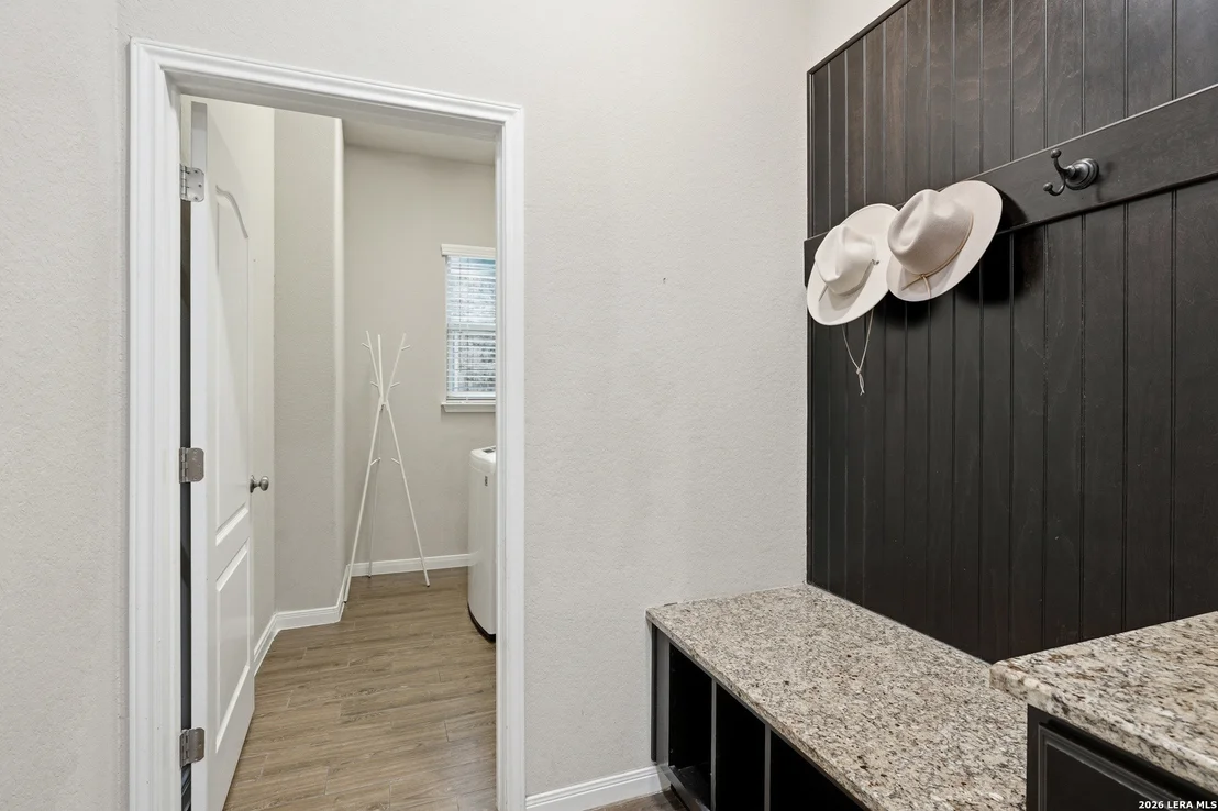 Photo of 21106 Capri Oaks