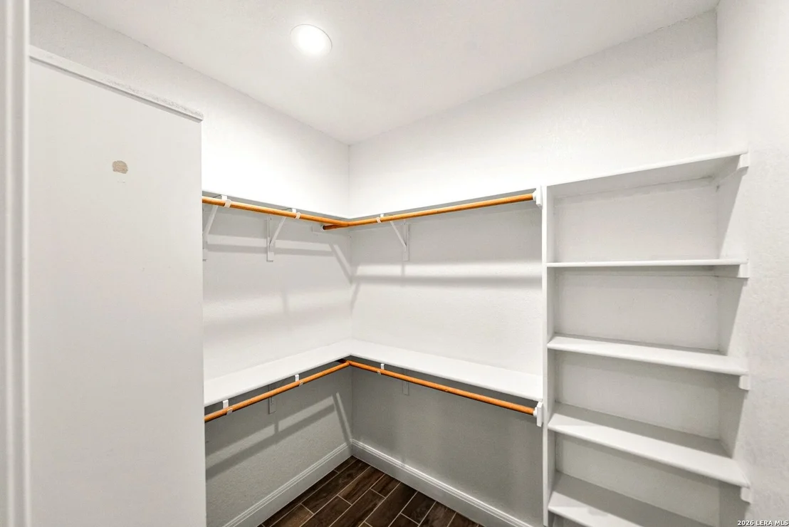 Photo of 1009 Bluebonnet Ln