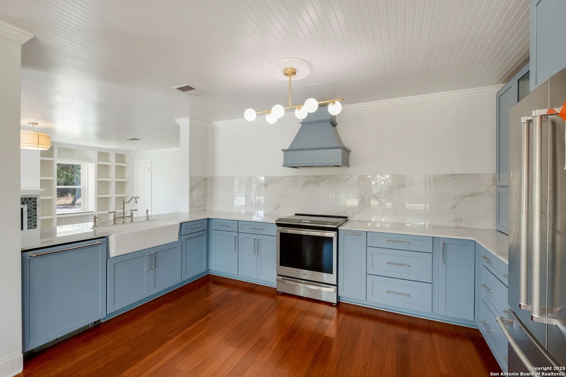 Photo of 15410 Tamaron