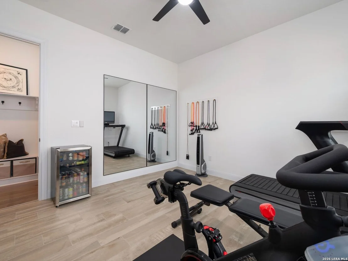 Photo of 3914 Balentine
