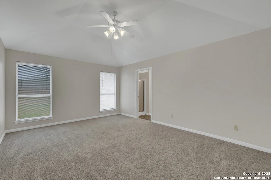 Photo of 461 WALNUT HEIGHTS BLVD