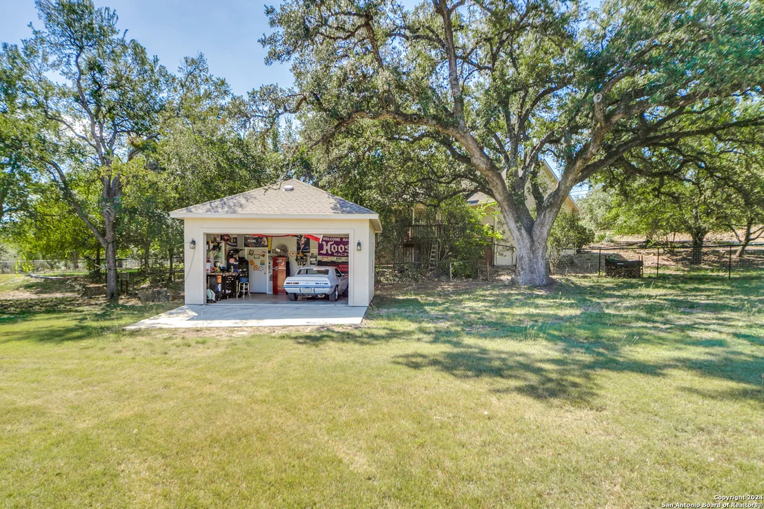 Photo of 215 COMAL RUN