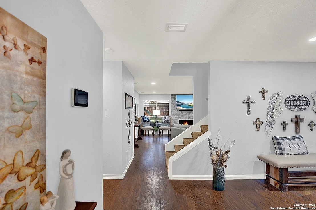 Photo of 121 SPYGLASS