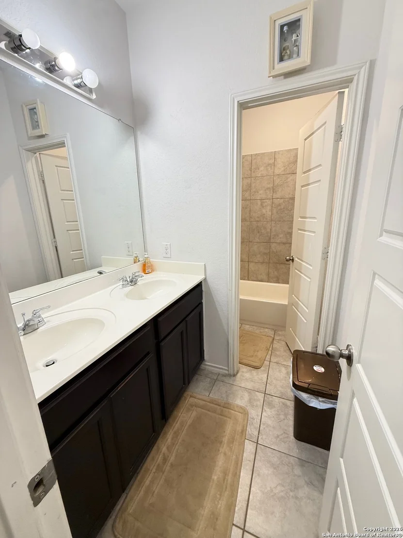 Photo of 4027 Josephs