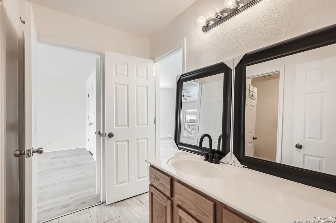 Photo of 5502 Arcadia Park