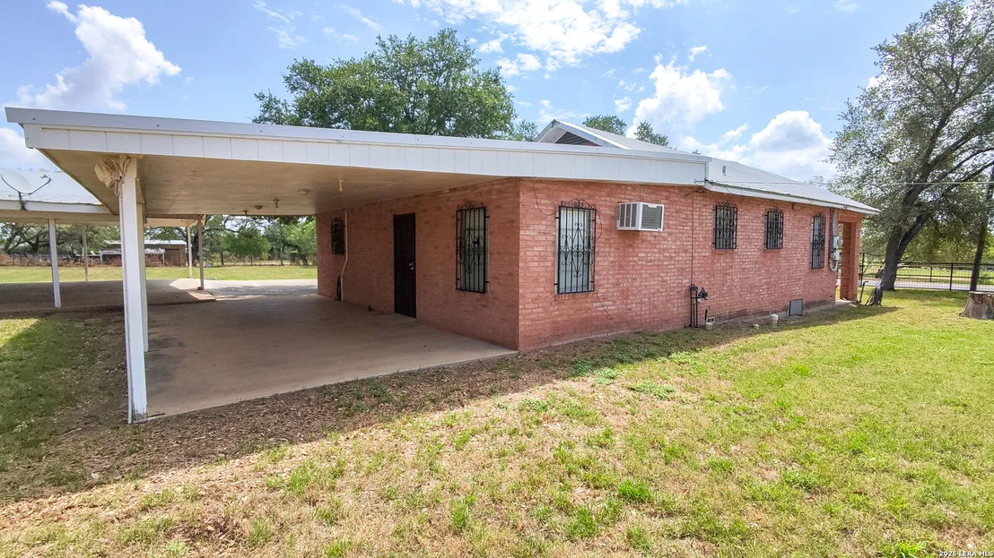 Photo of 11635 BRIGGS RD