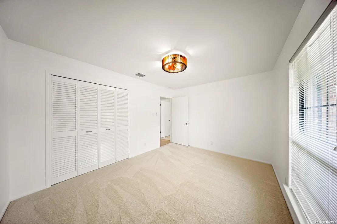 Photo of 2618 Shadow Cliff