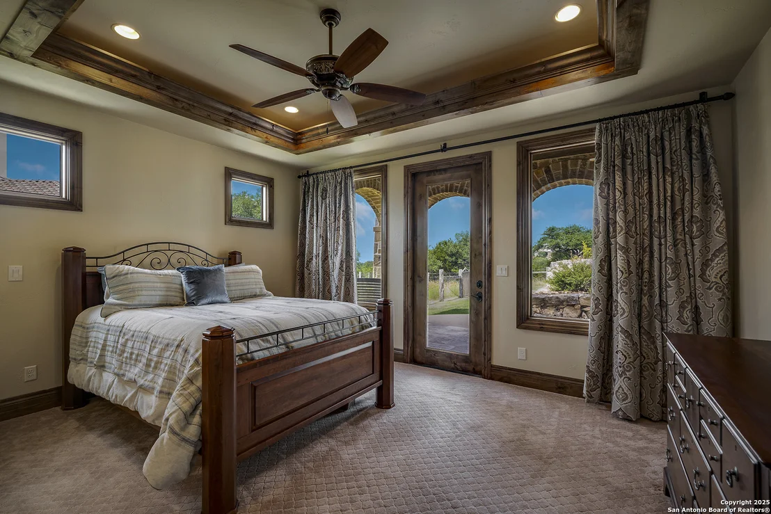 Photo of 35 Winged Foot