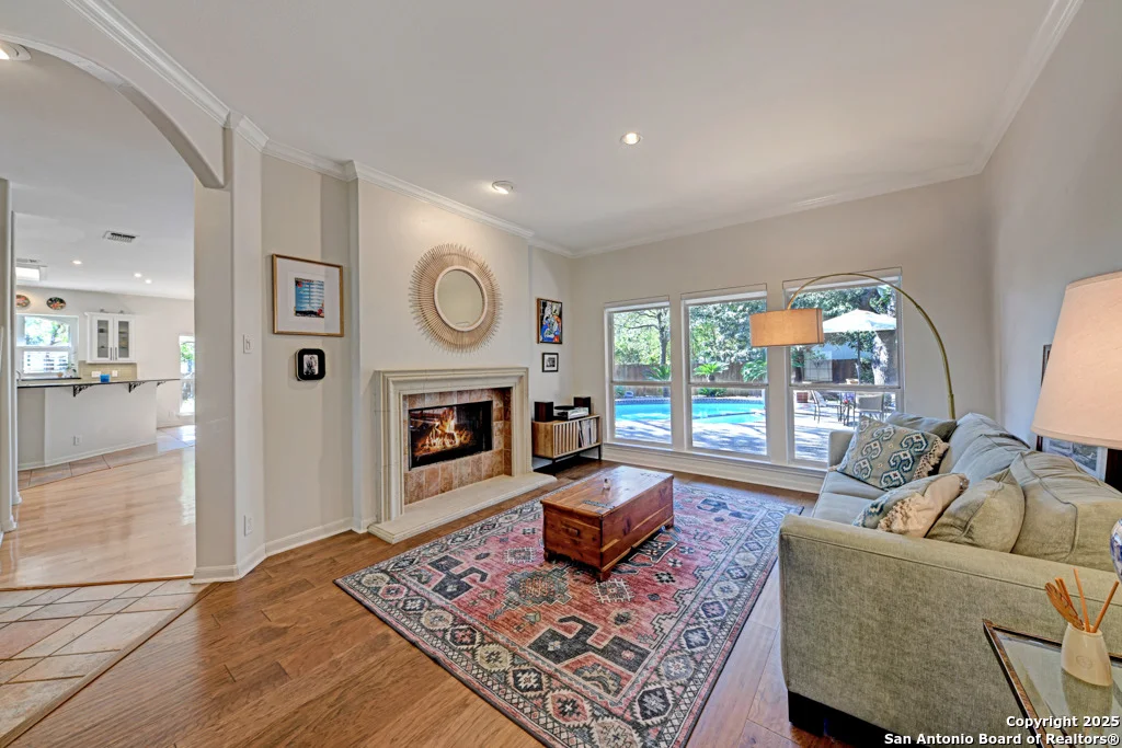 Photo of 2204 Blackoak Bnd