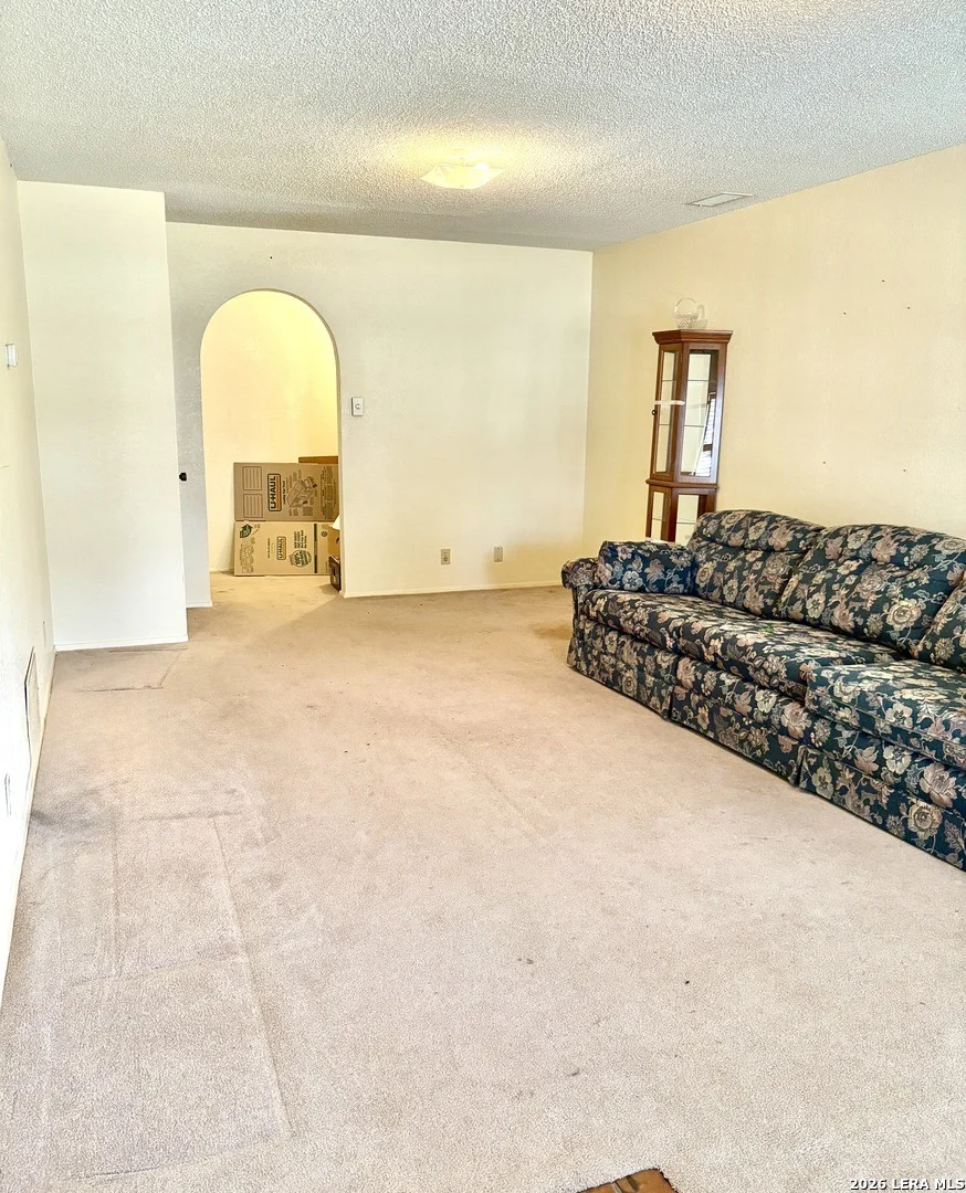 Photo of 413 W AVENUE X