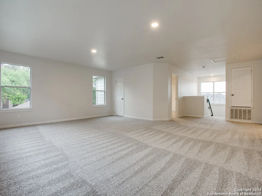 Photo of 4718 Birch Grove