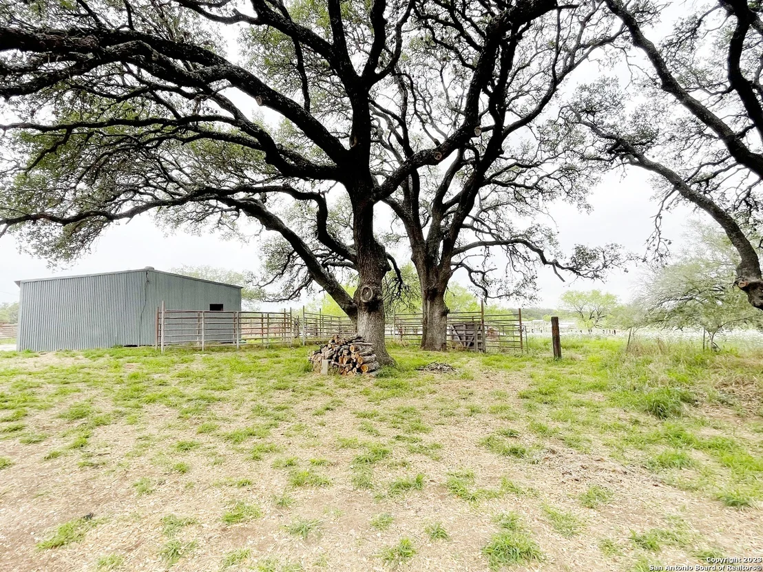 Photo of 1722 COUNTY ROAD 676