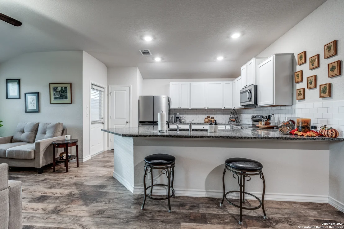 Photo of 605 Great Plains