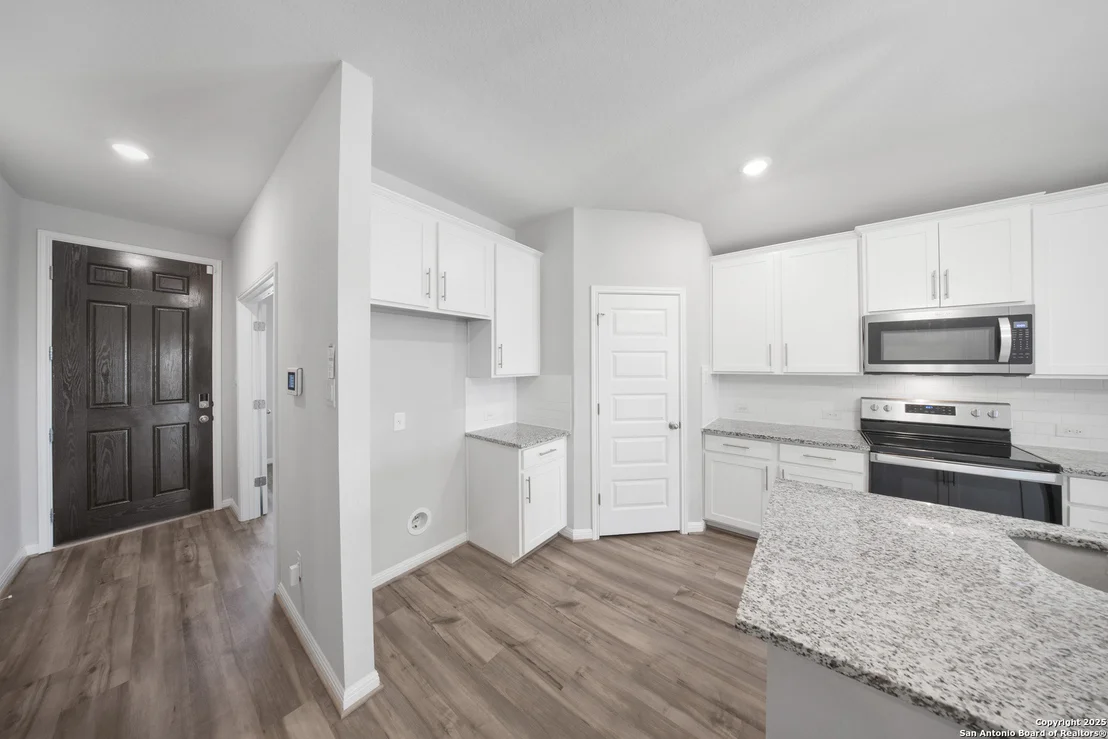 Photo of 752 Clara Park
