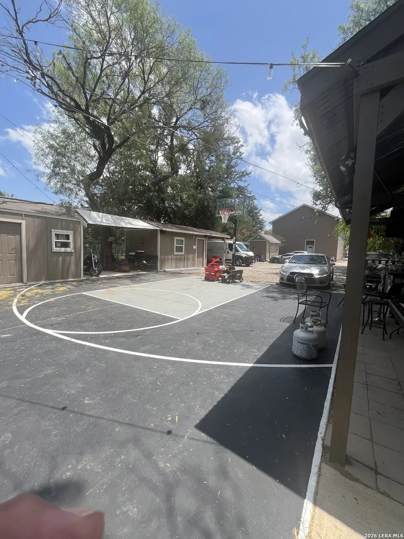 Photo of 6443 ELMER BLVD