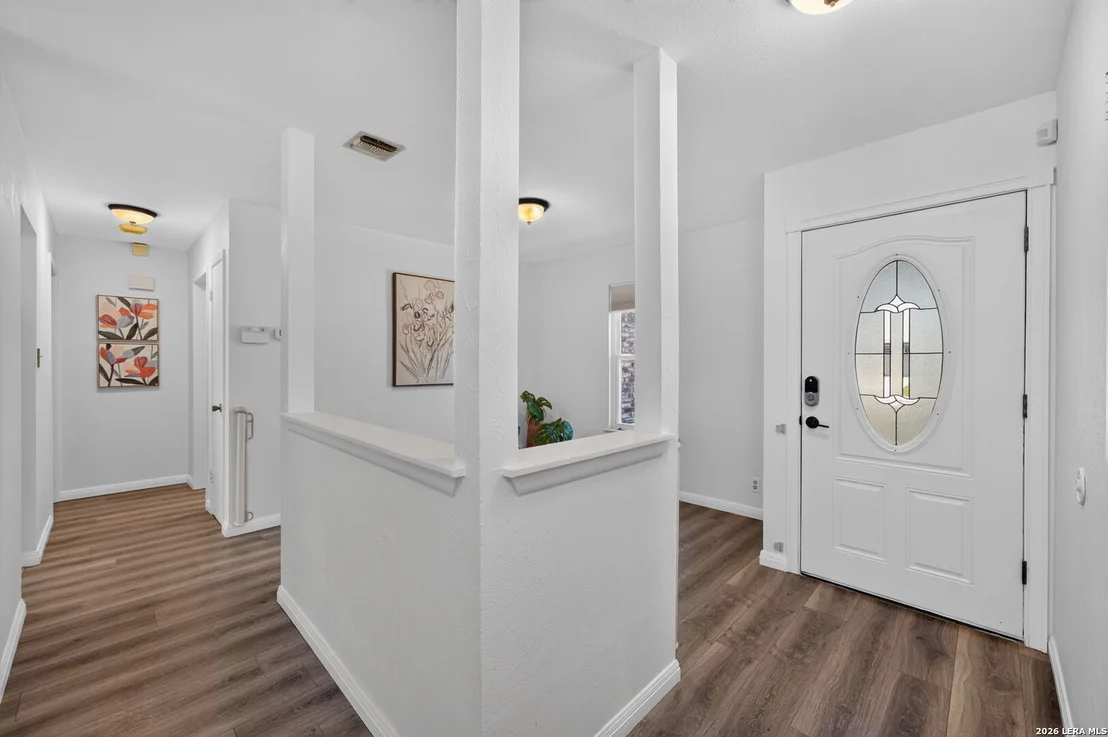 Photo of 9350 Cliff Way