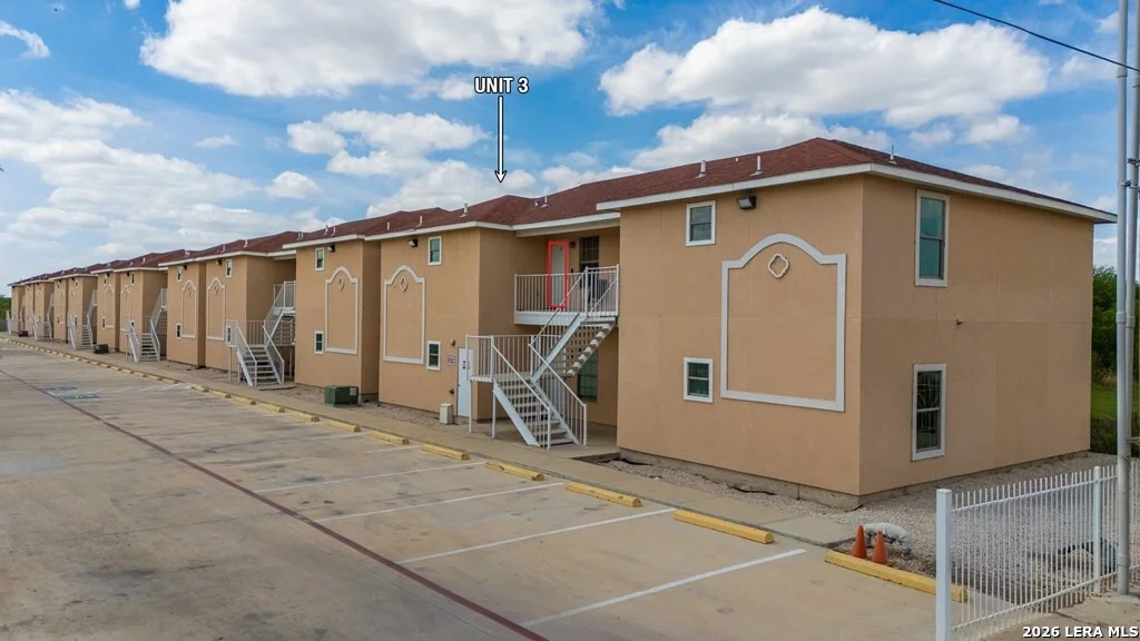 Photo of Unit UNIT3 at 391 Riverside Drive