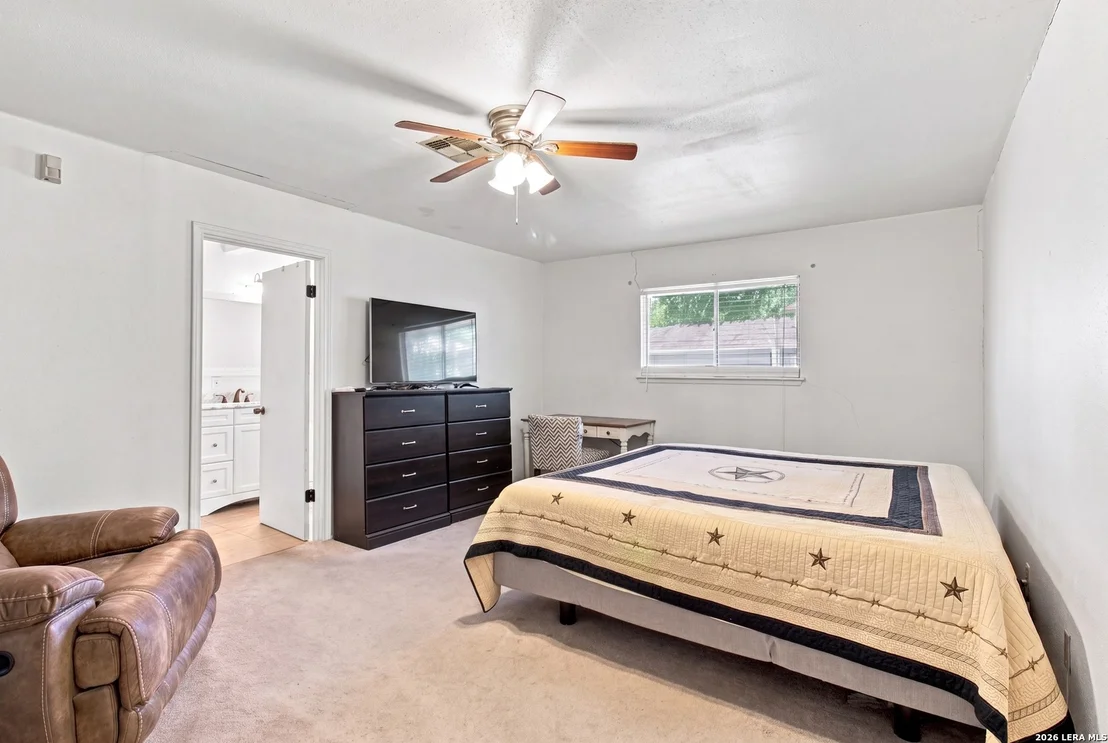 Photo of 6407 Red Jacket Dr