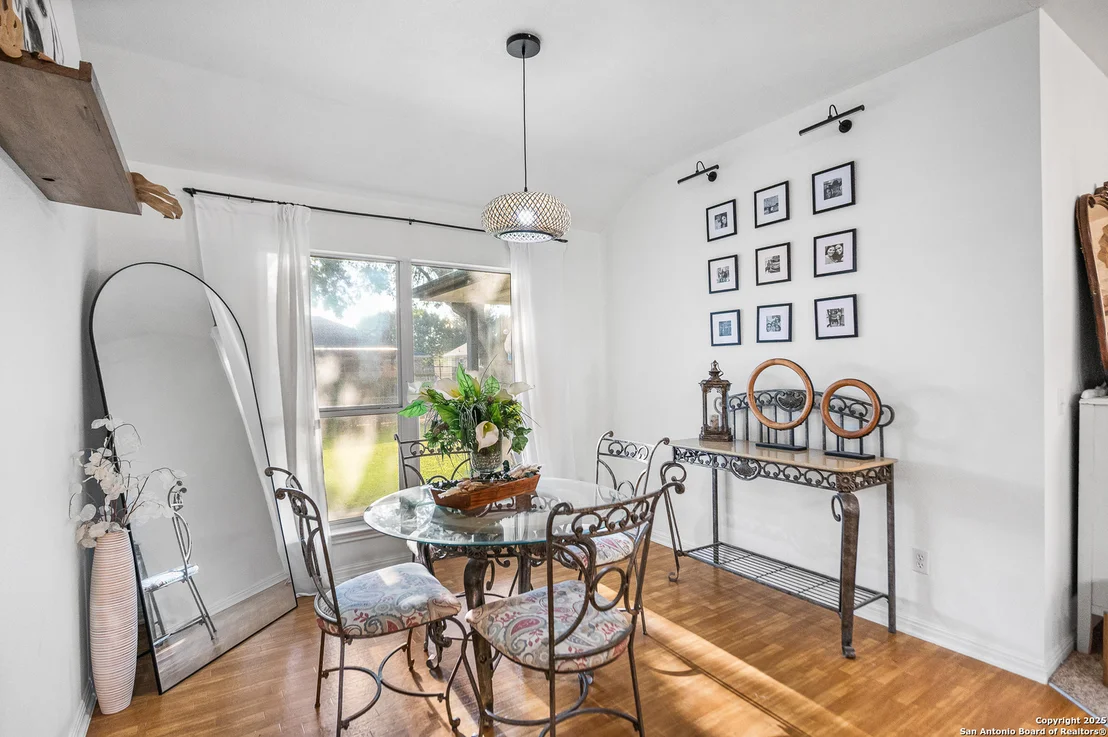 Photo of 2240 Stonehaven