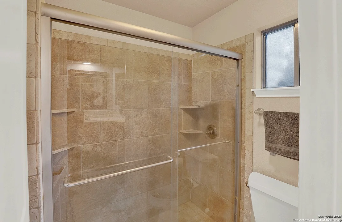 Photo of 121 SPYGLASS
