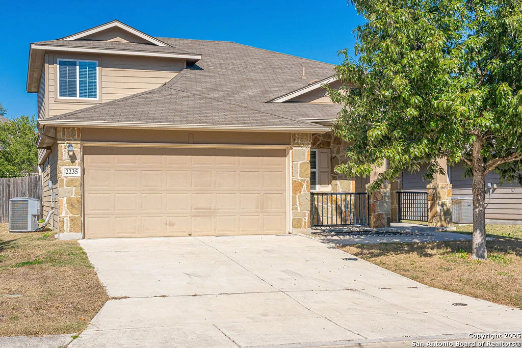 Photo of 2235 Westover Loop