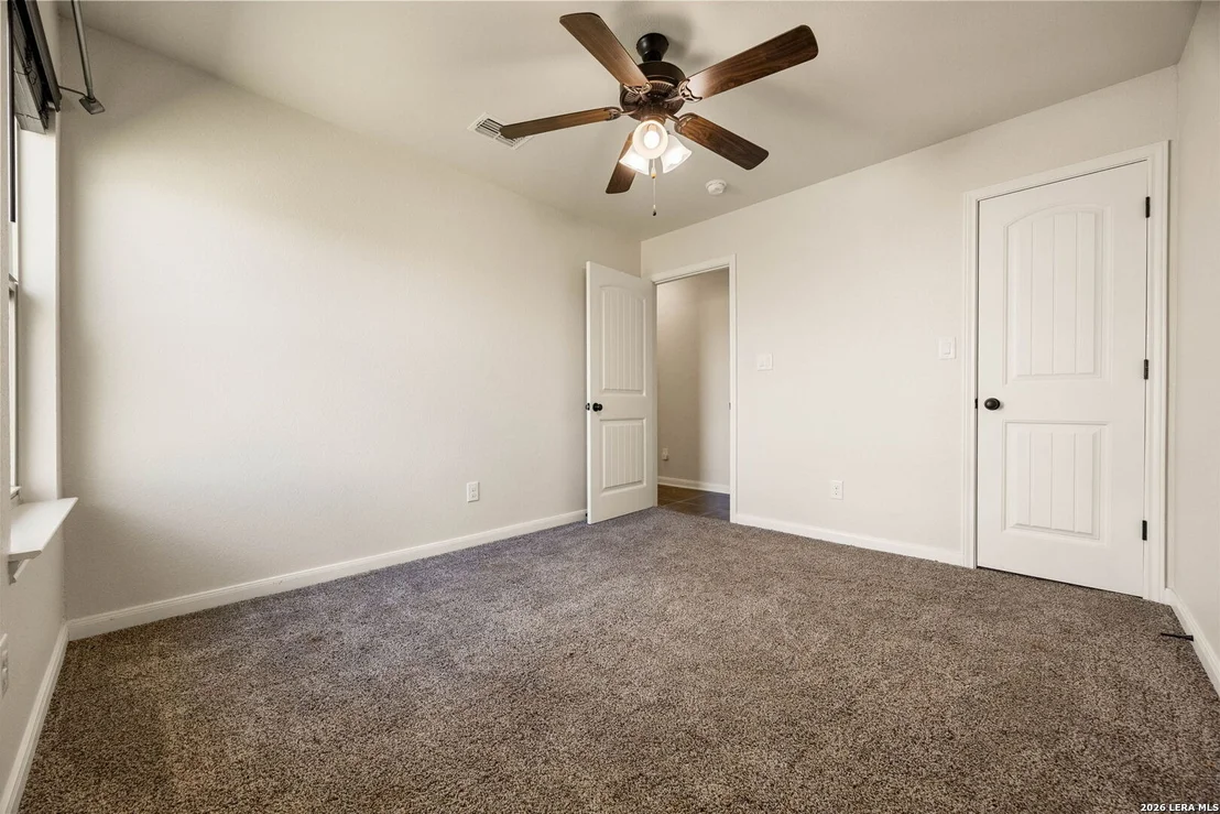 Photo of 149 LAKEVIEW CIR