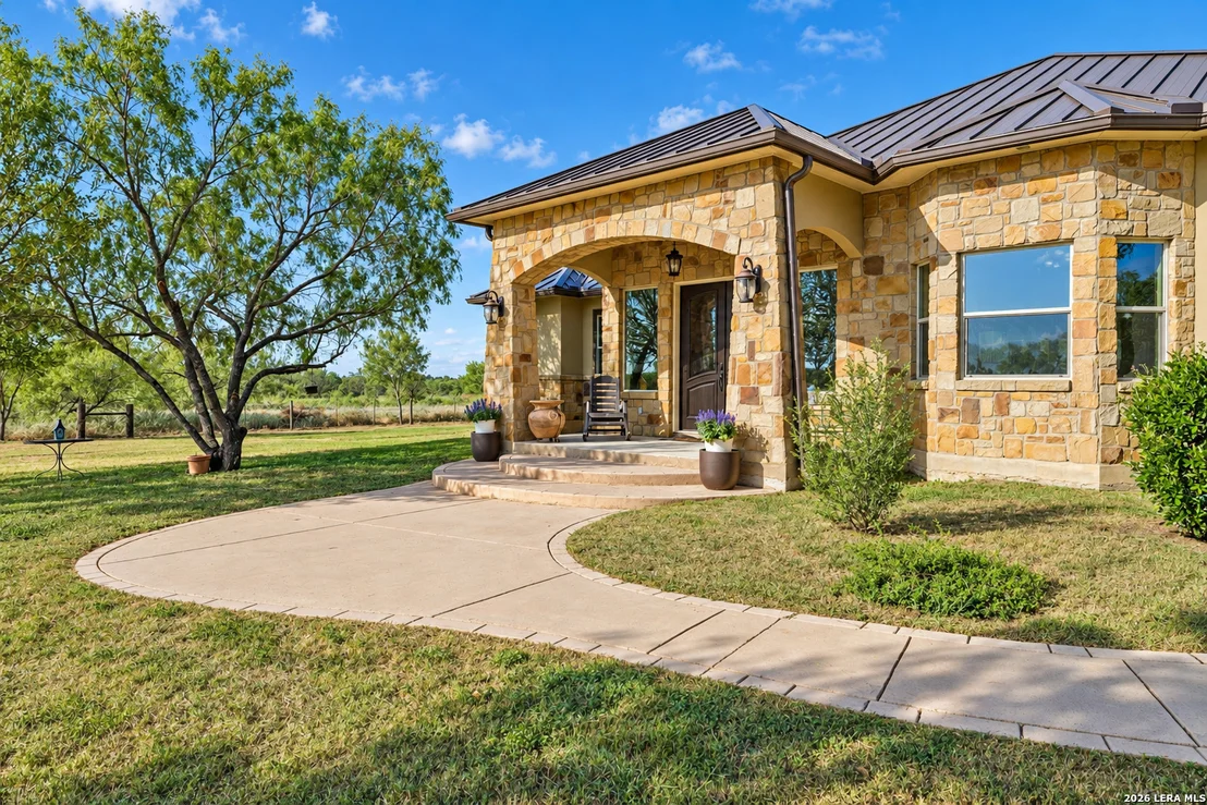 Photo of 230 Casarez Rd