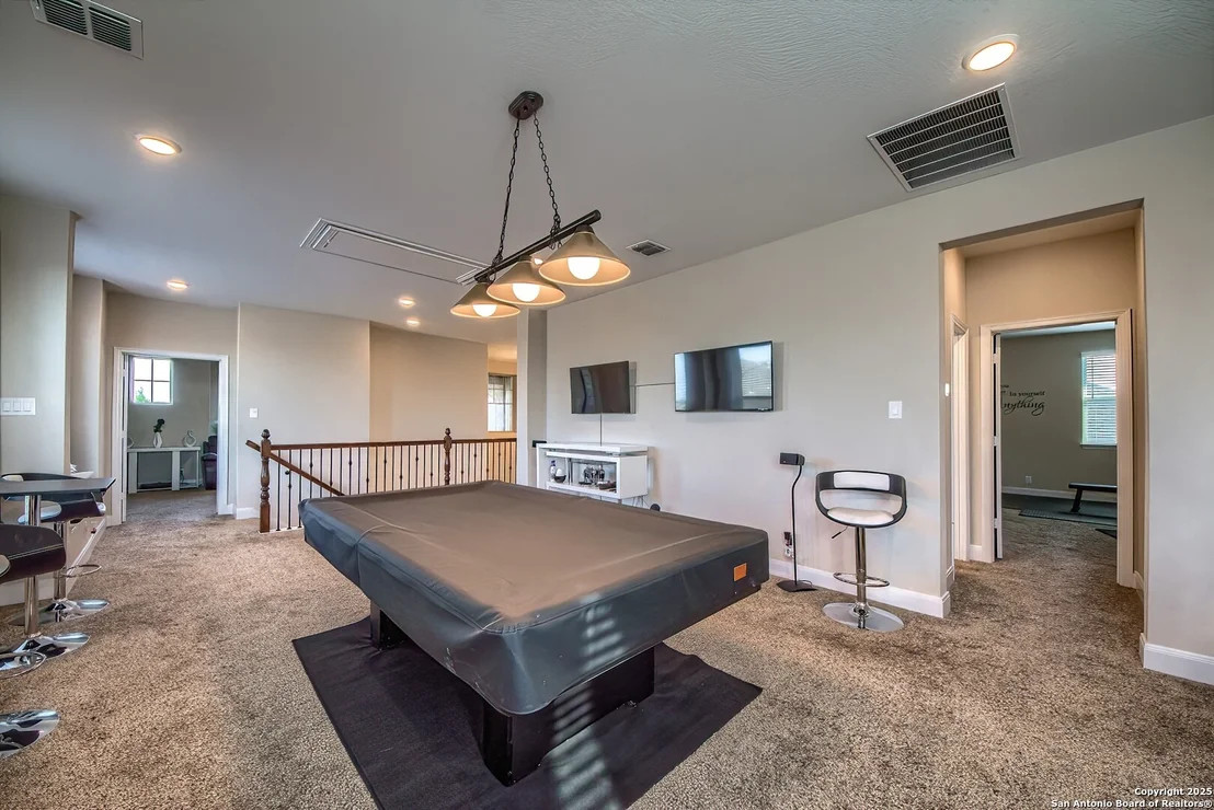 Photo of 950 Lone Cypress