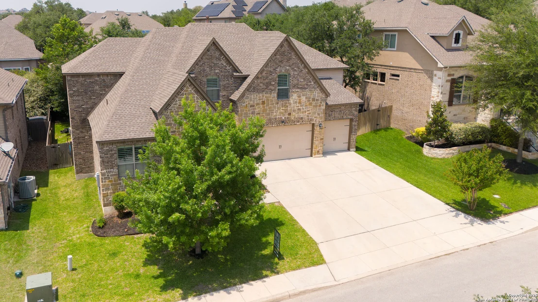 Photo of 8719 Versant Bluff