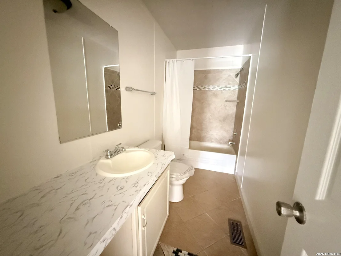 Photo of 848 Railyard Dr