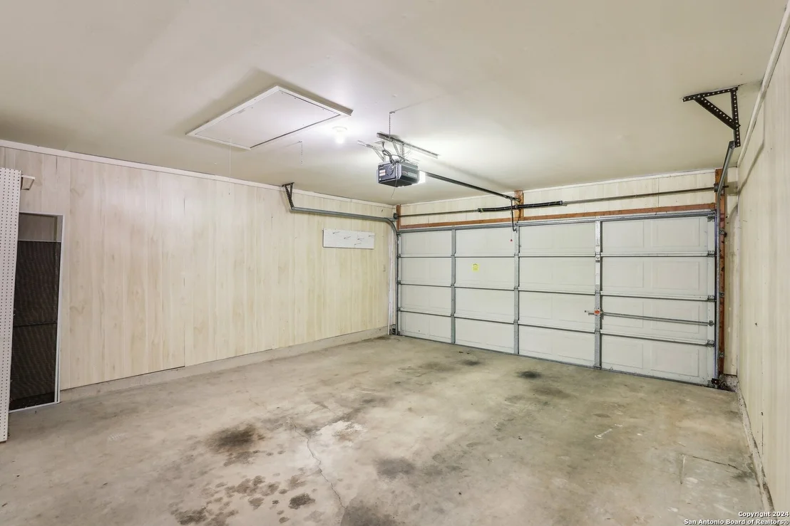 Photo of 9181 RIDGE PATH
