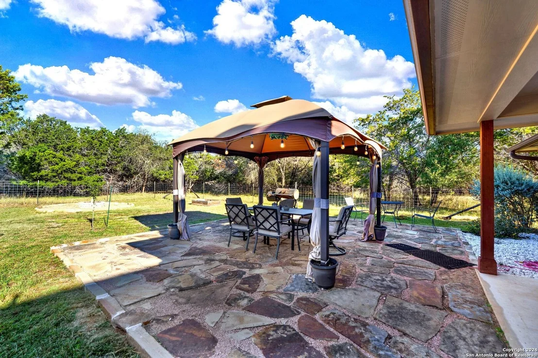 Photo of 1616 RIVER TRAIL RD
