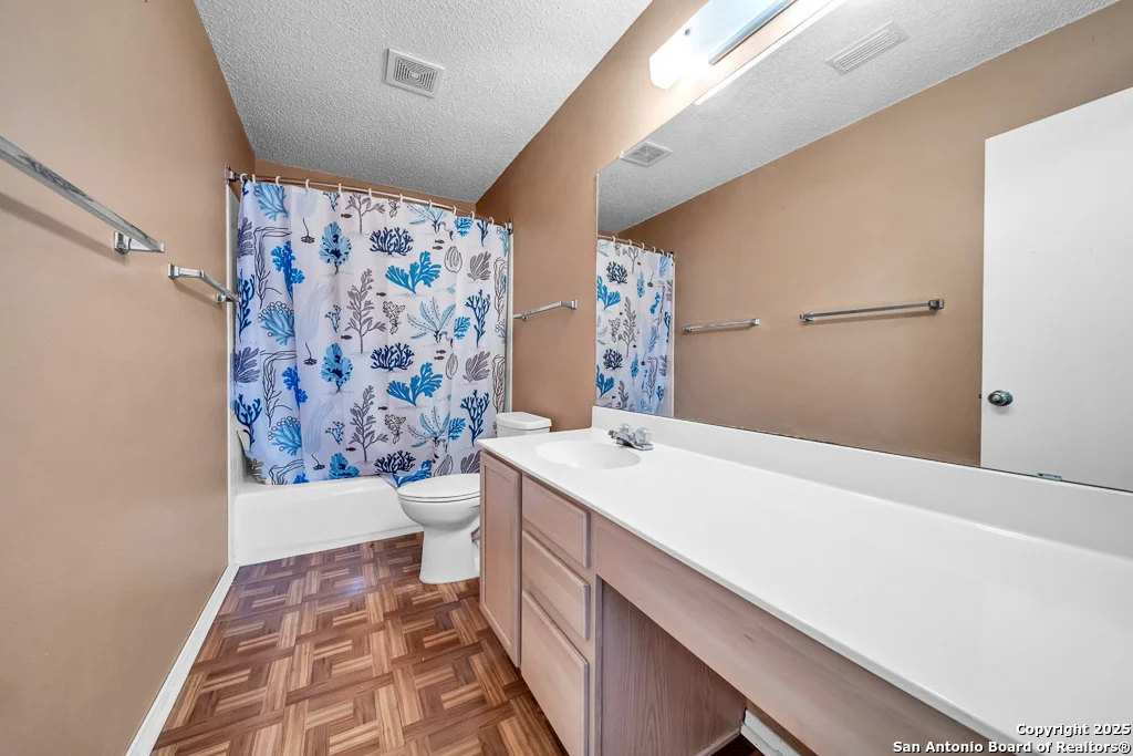 Photo of 7910 Dover Glade